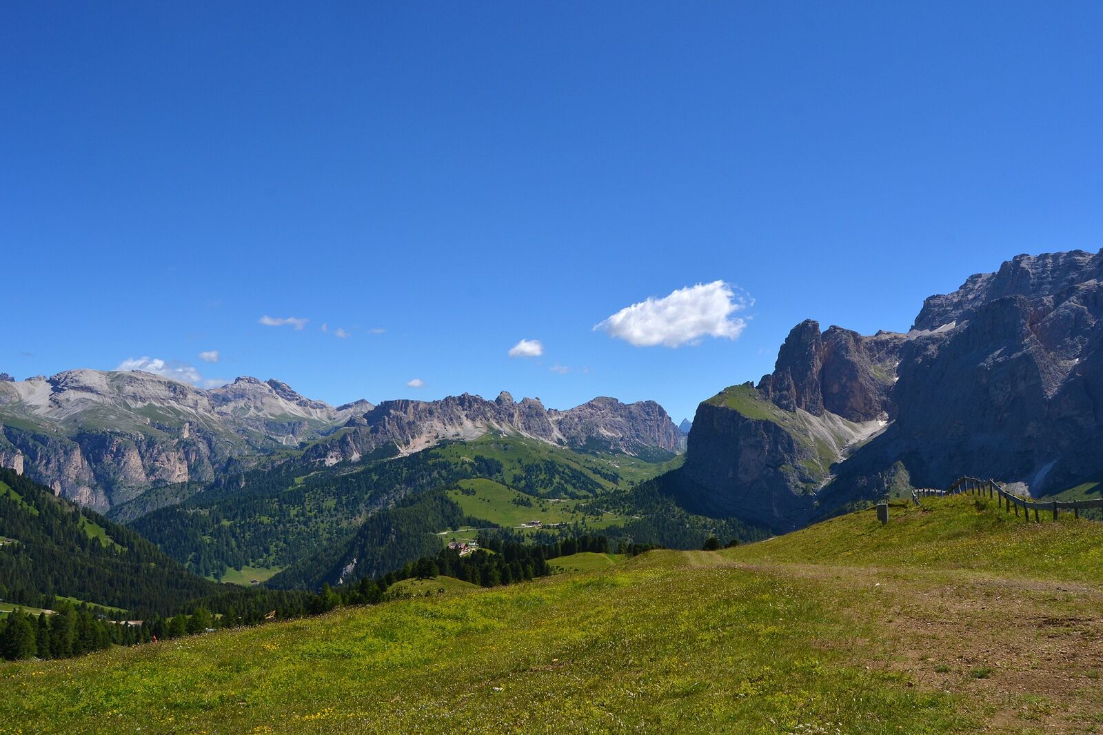 Nikon D3100 sample photo. Val gardena, sassolungo, mountain photography
