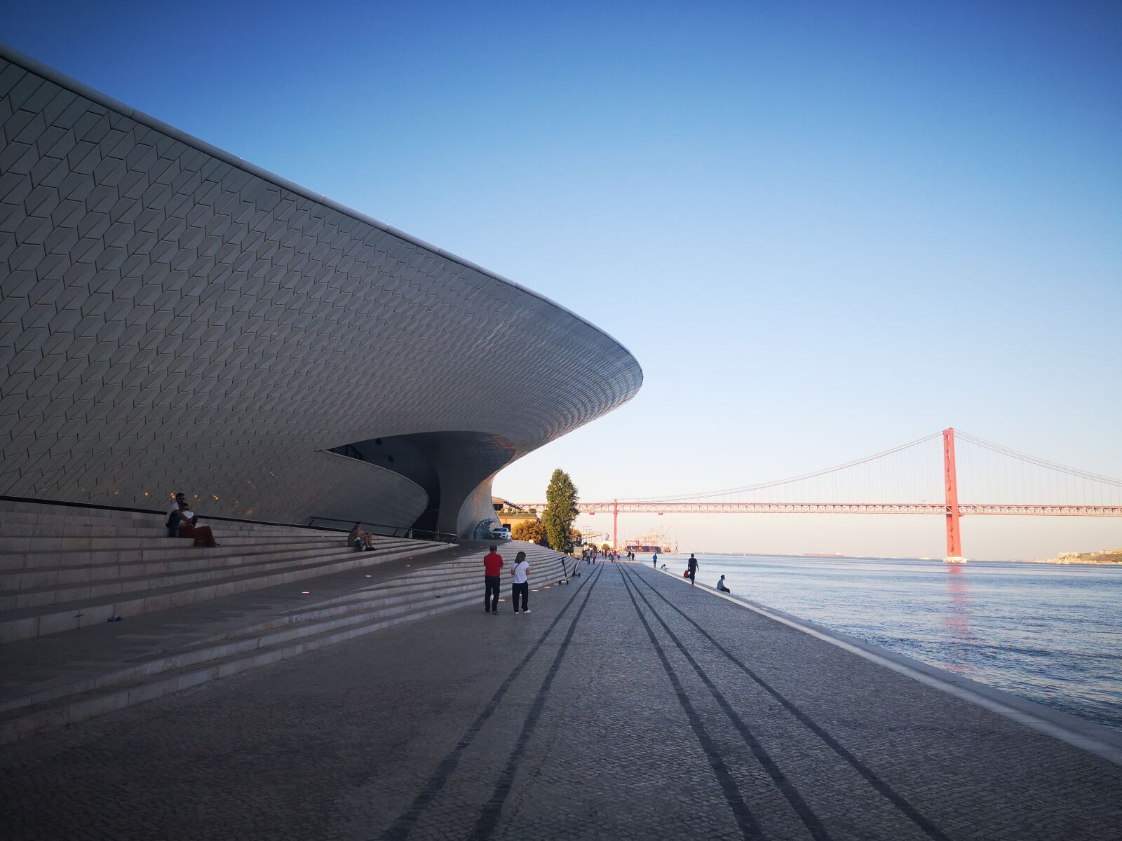HUAWEI P20 sample photo. Portugal, lisbon, matt photography