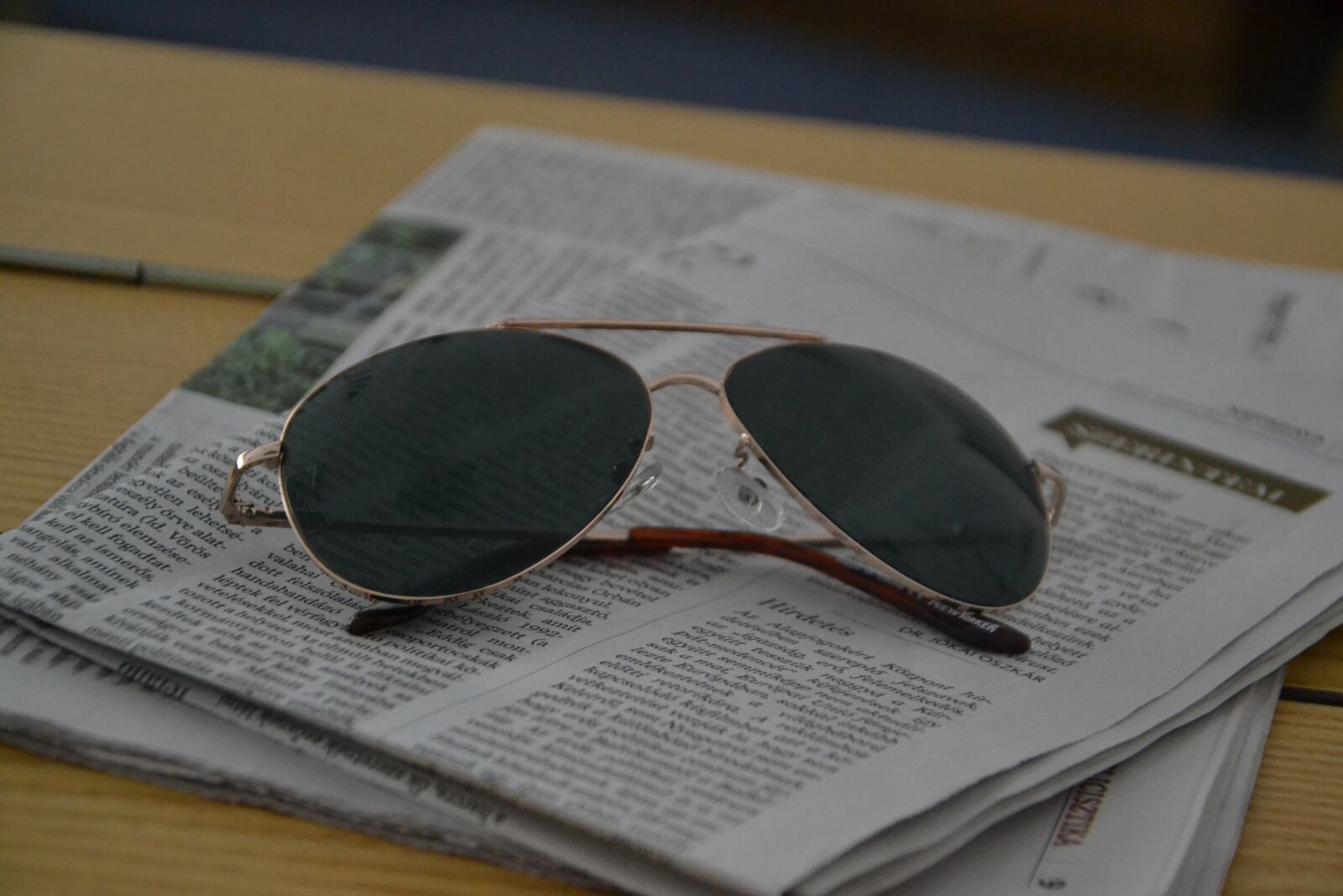 Nikon D3100 sample photo. Newspaper, news, media photography