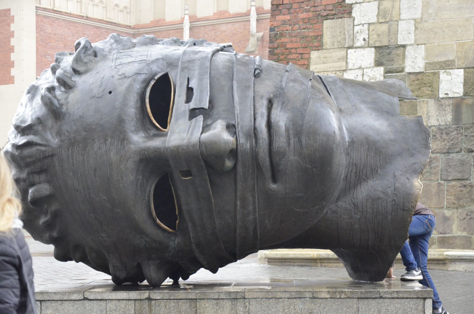 Nikon D7000 sample photo. Krak w, mask, the photography