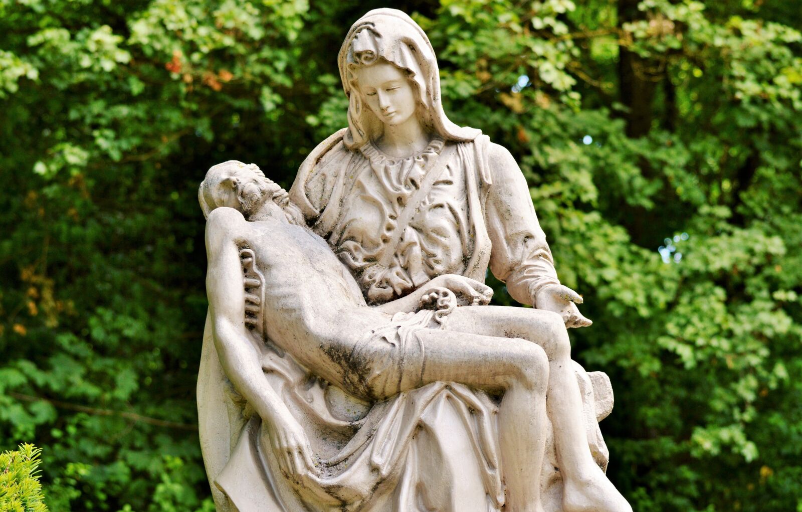Nikon D3200 sample photo. Statue, figure, sculpture photography