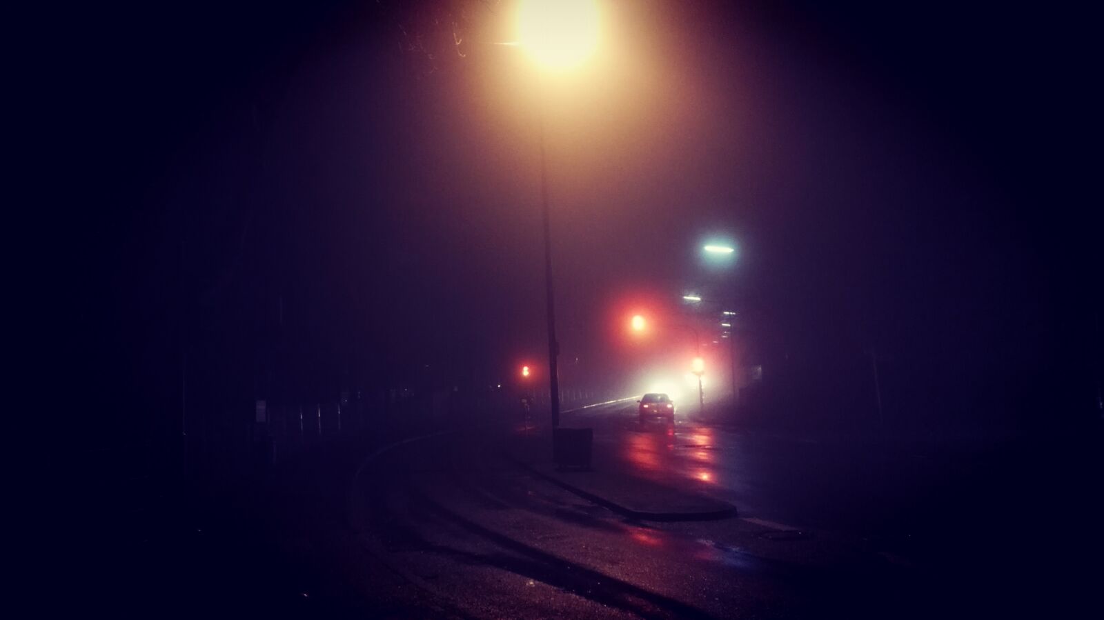 HUAWEI Honor 7 sample photo. Fog, foggy, street photography