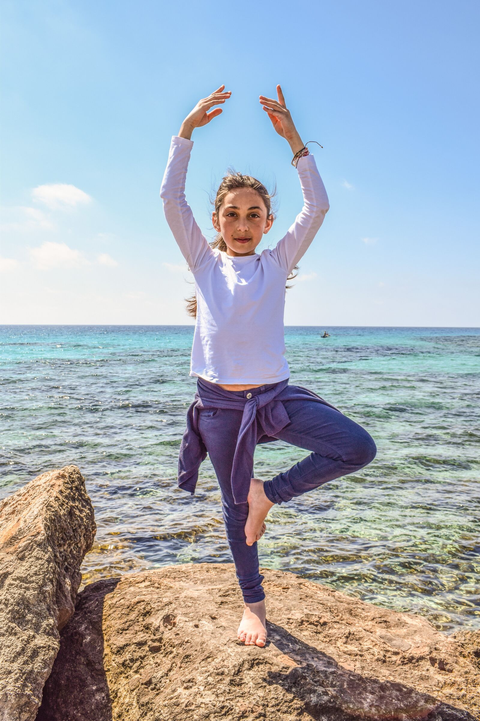 Nikon D3300 sample photo. Girl, sea, horizon photography