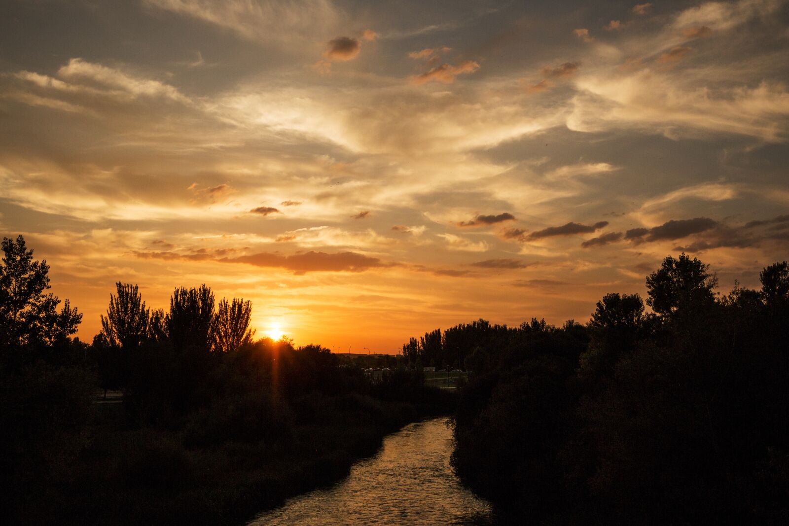 Canon EOS 70D sample photo. Sunset, river, landscape photography