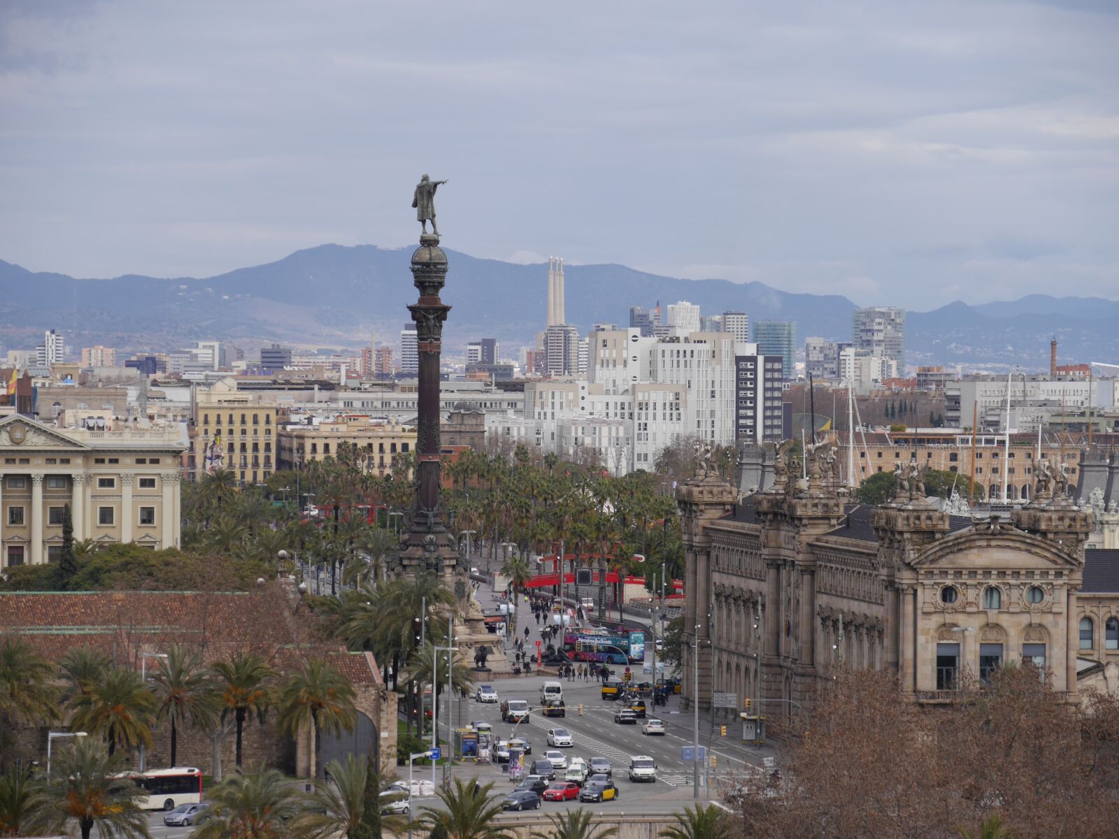 Panasonic Lumix DMC-G6 sample photo. Colon, barcelona, city view photography