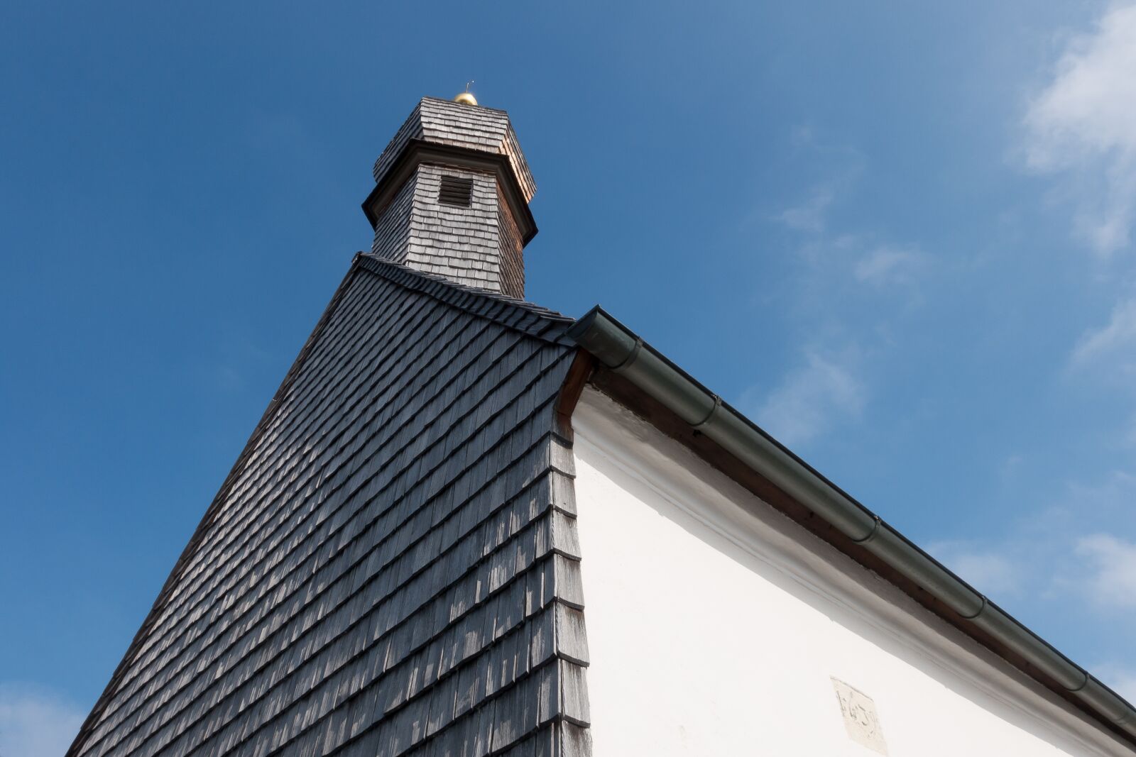 Sony Cyber-shot DSC-RX100 III sample photo. Chapel, sun, clouds photography