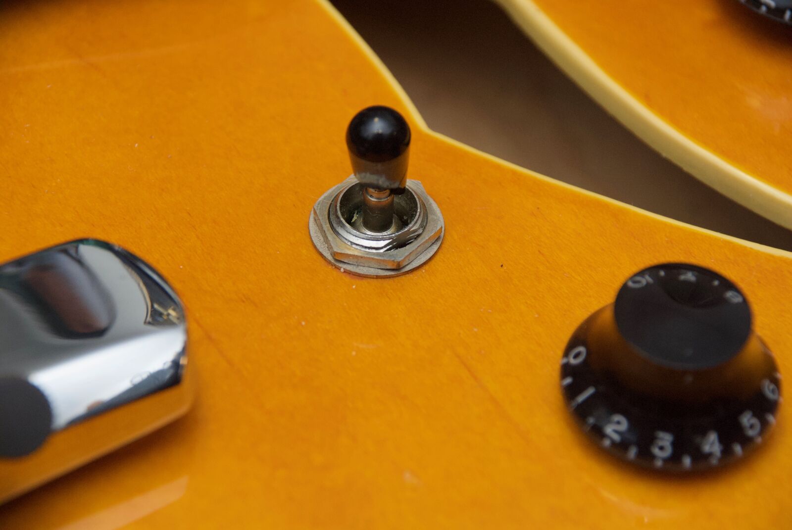 Nikon D200 sample photo. Guitar, switch, ibanez photography