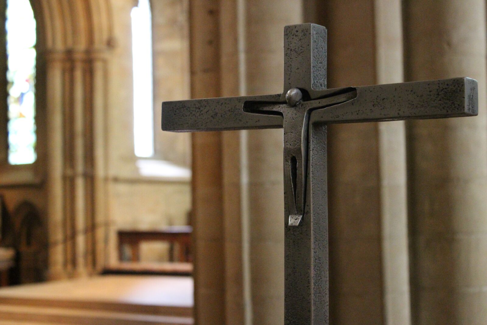 Canon EOS 100D (EOS Rebel SL1 / EOS Kiss X7) sample photo. Cross, crucifix, christ photography