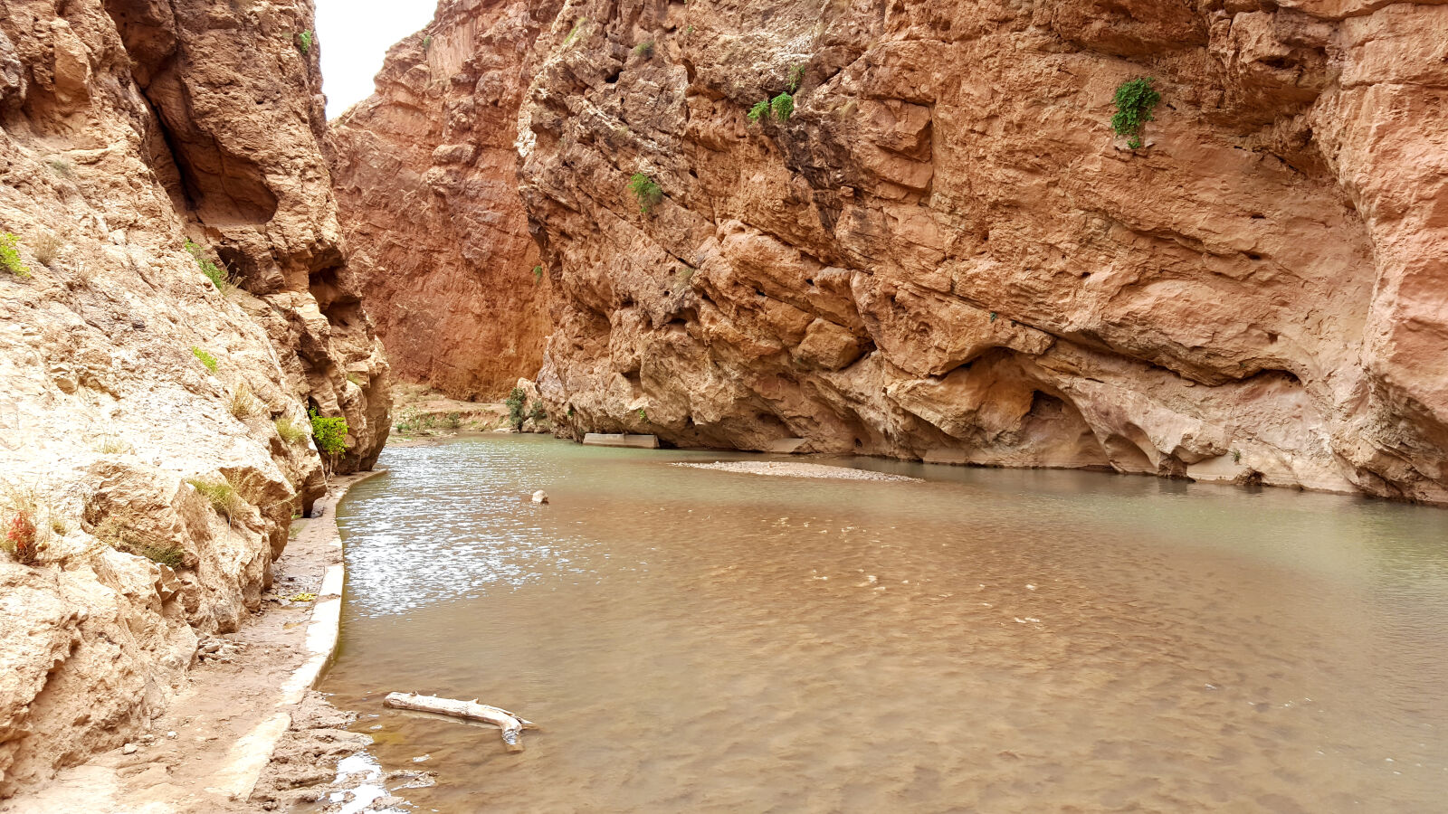 Samsung GALAXY S6 edge sample photo. Lake, morocco, mountains, river photography