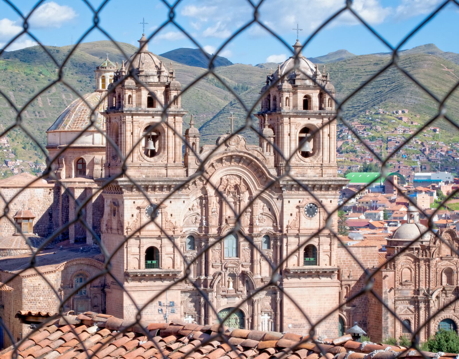 Nikon D3300 sample photo. Cusco, temple, society of photography