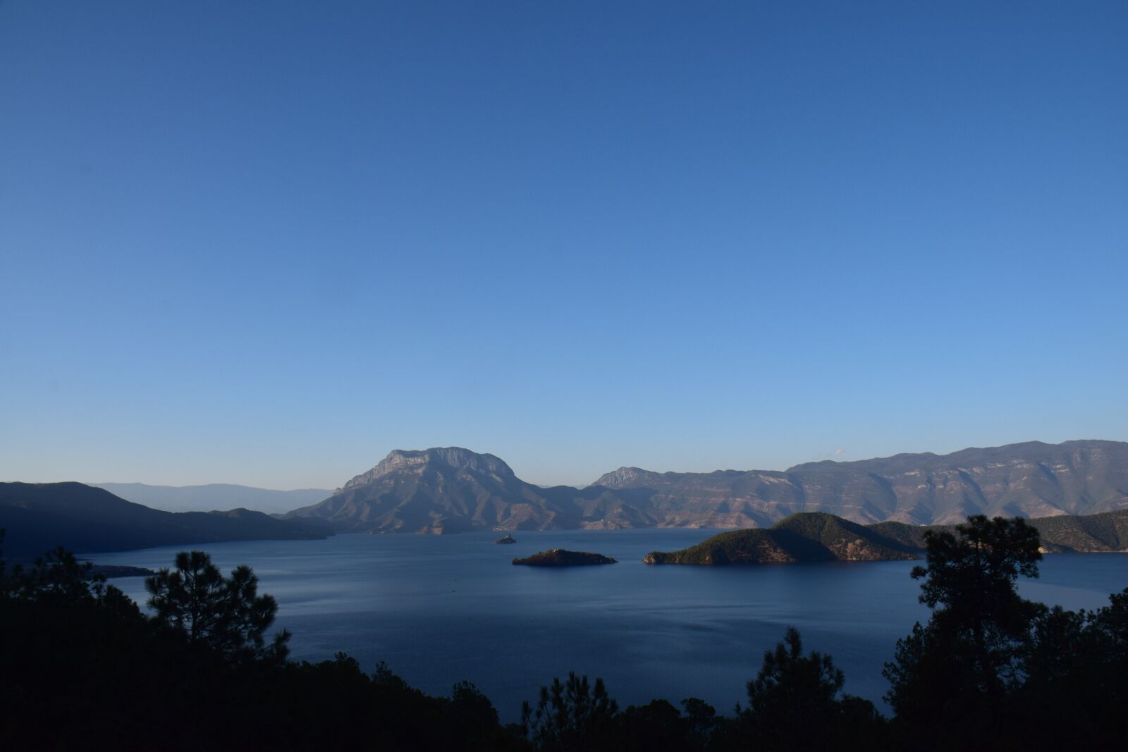 Nikon D5300 sample photo. Lugu lake, lake, alpine photography