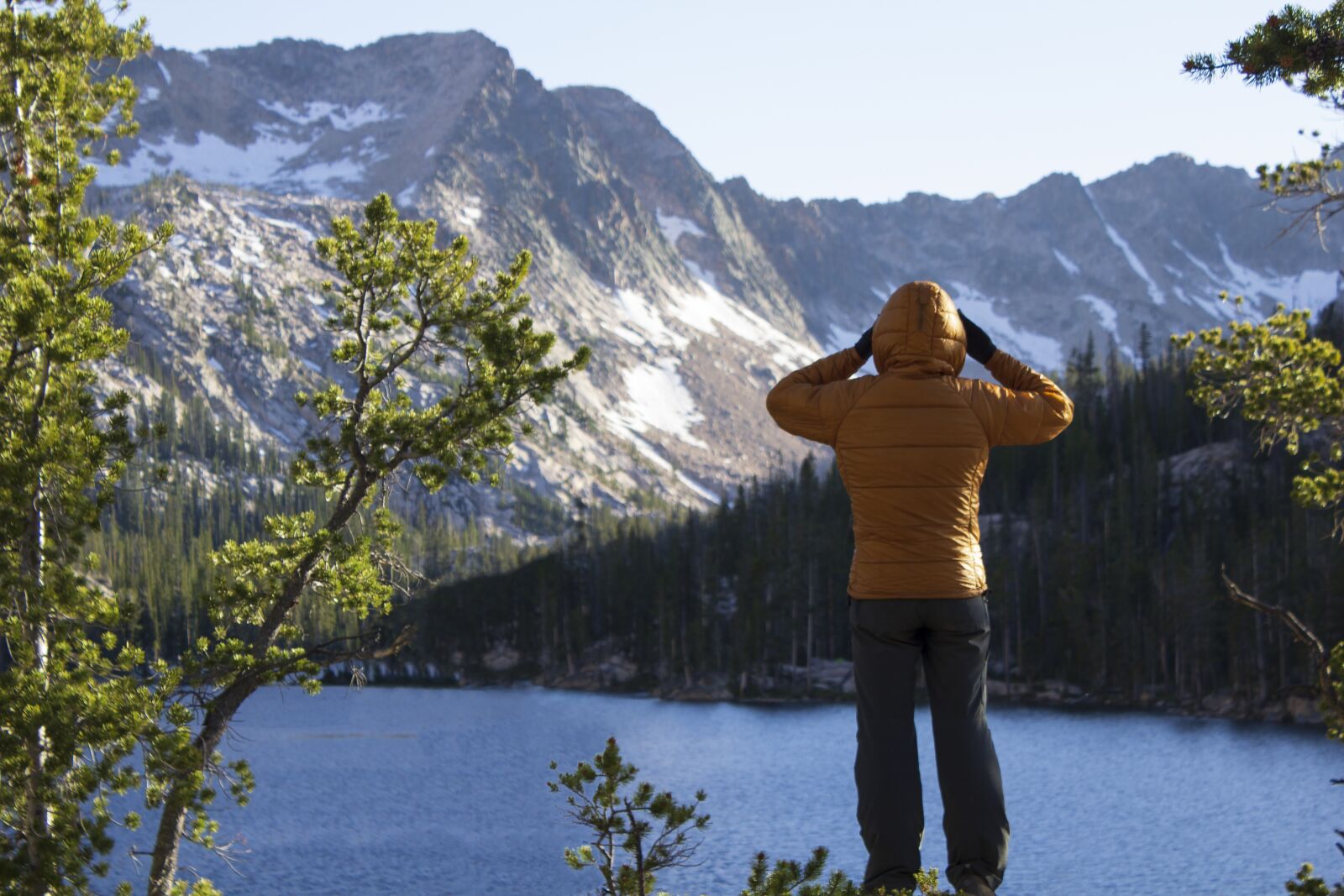 Canon EOS 600D (Rebel EOS T3i / EOS Kiss X5) sample photo. Hiking, lake, alpine photography