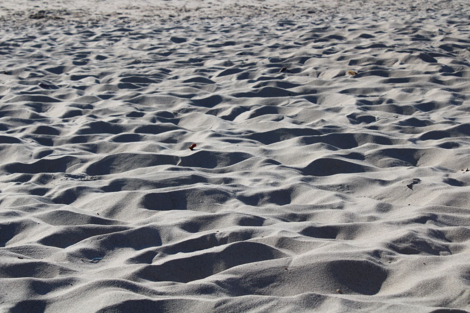 Canon EOS 2000D (EOS Rebel T7 / EOS Kiss X90 / EOS 1500D) sample photo. Sand, desert, sahara photography
