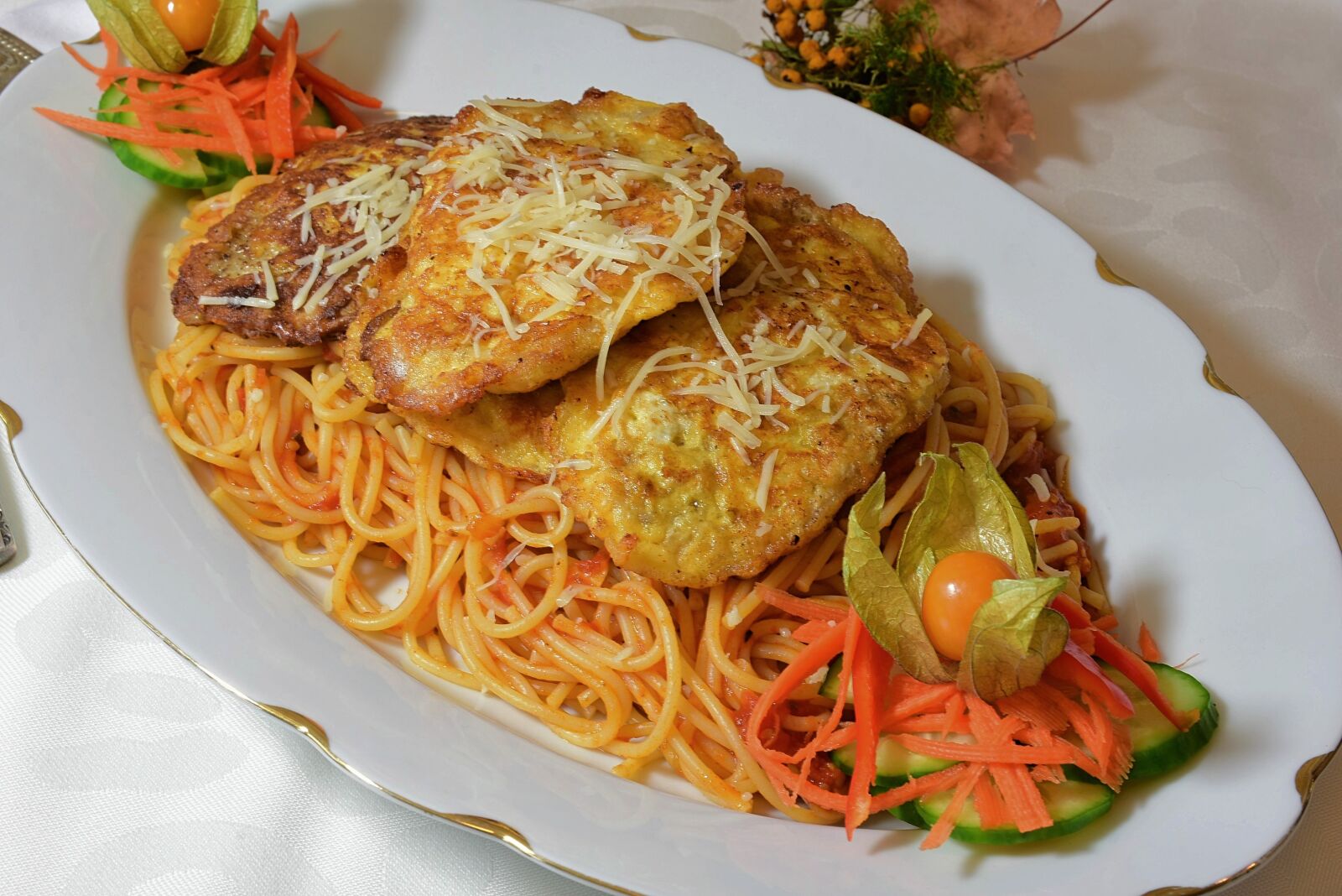 Nikon D7200 sample photo. Piccata milanese, meat, egg photography