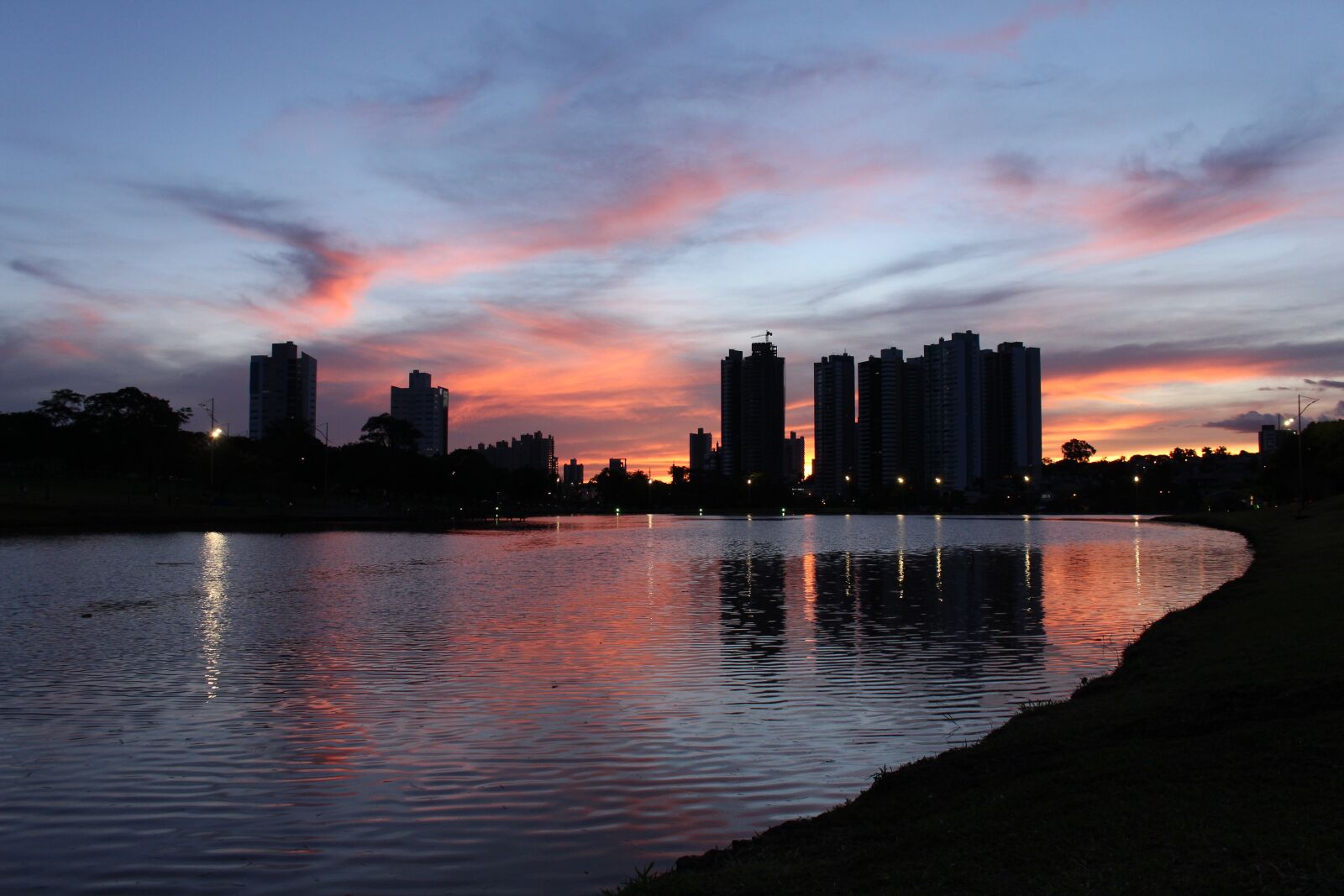 Canon EOS 700D (EOS Rebel T5i / EOS Kiss X7i) sample photo. The park of indian photography