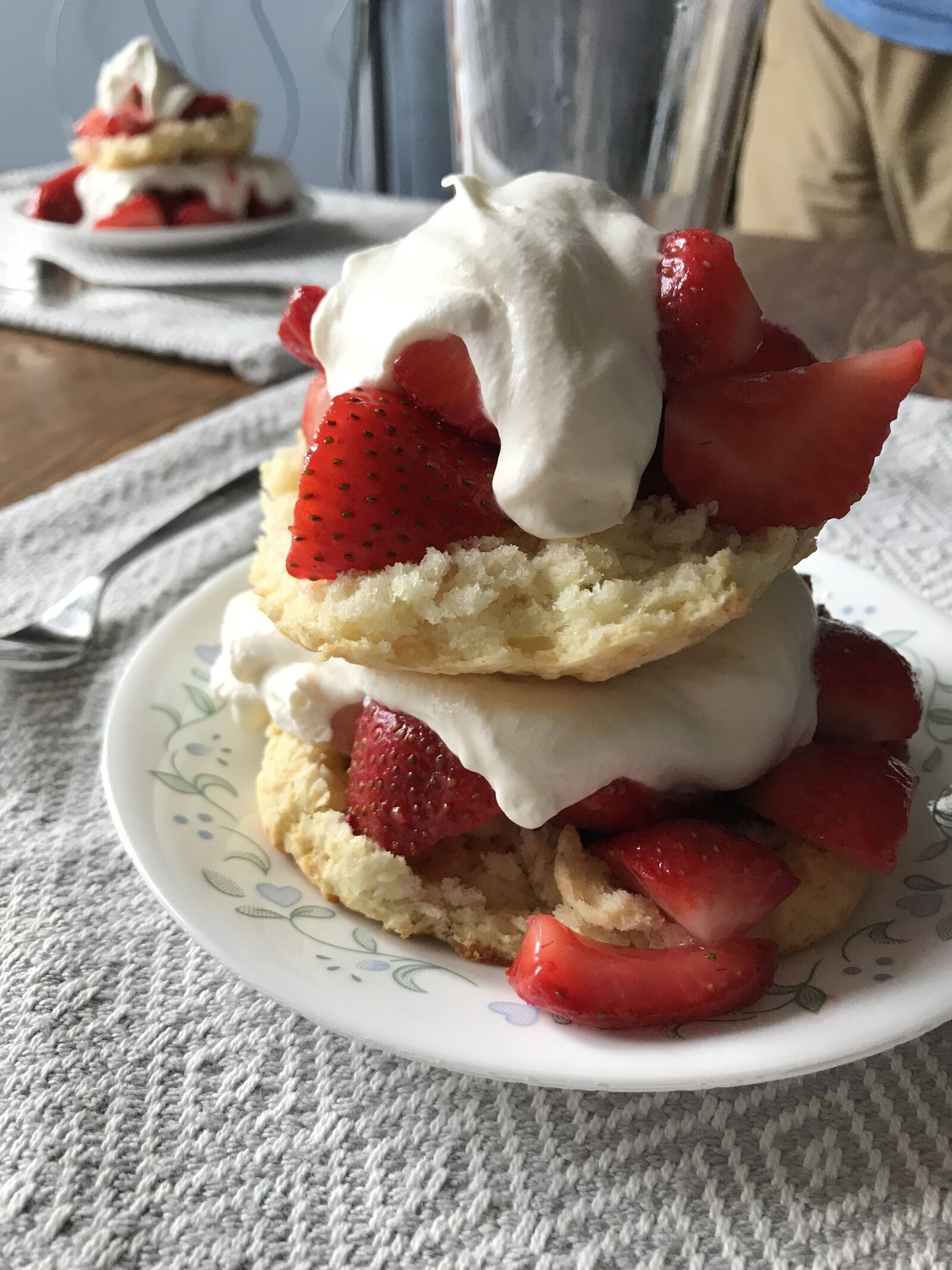 iPhone 7 back camera 3.99mm f/1.8 sample photo. Shortcake, dessert, homemade photography