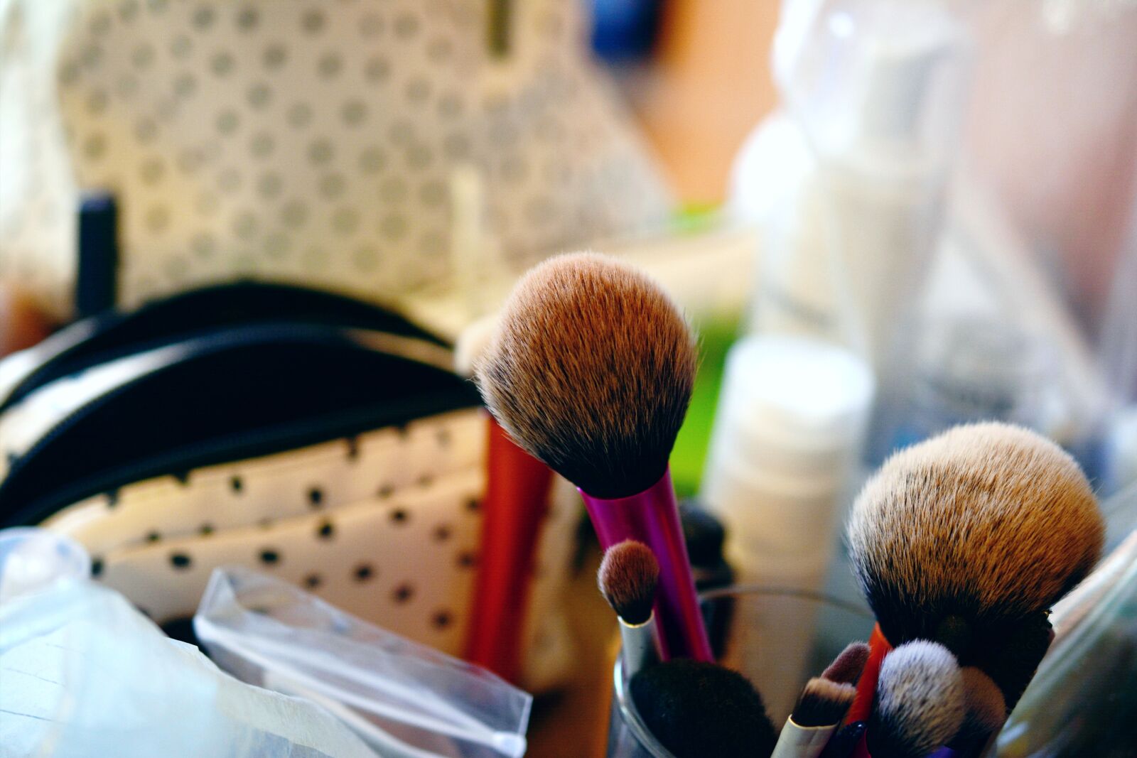 Nikon D5200 sample photo. Cosmetics, make up, brush photography