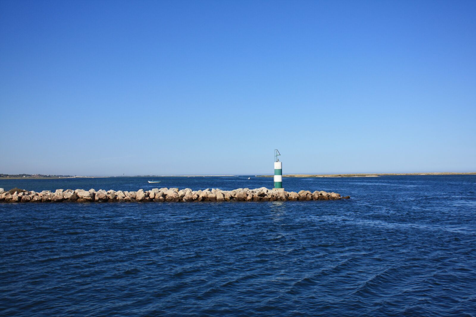Canon EOS 450D (EOS Rebel XSi / EOS Kiss X2) sample photo. Sea, lake, water photography