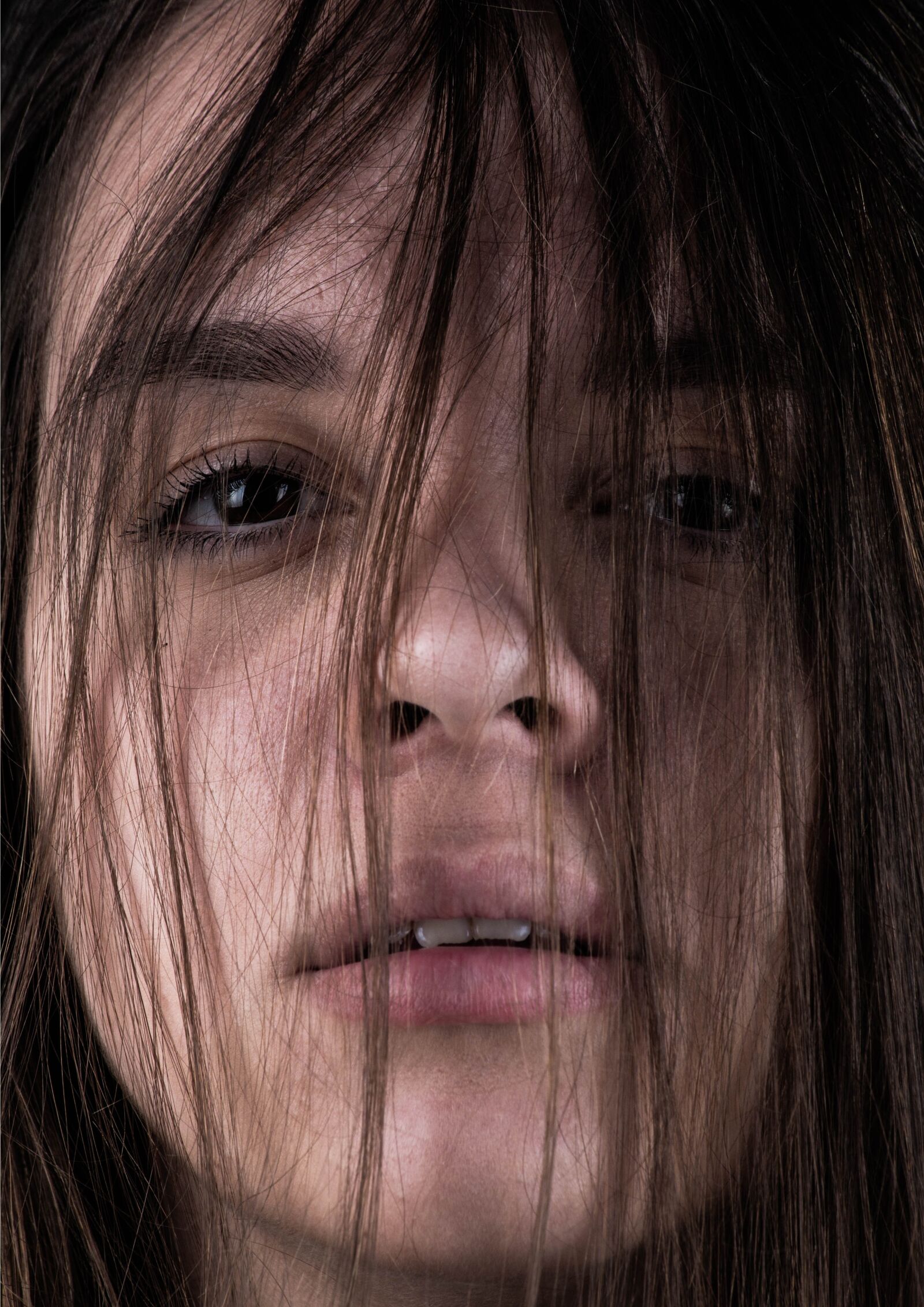 Canon EF 70-300mm F4-5.6 IS USM sample photo. Woman, hair, art photography