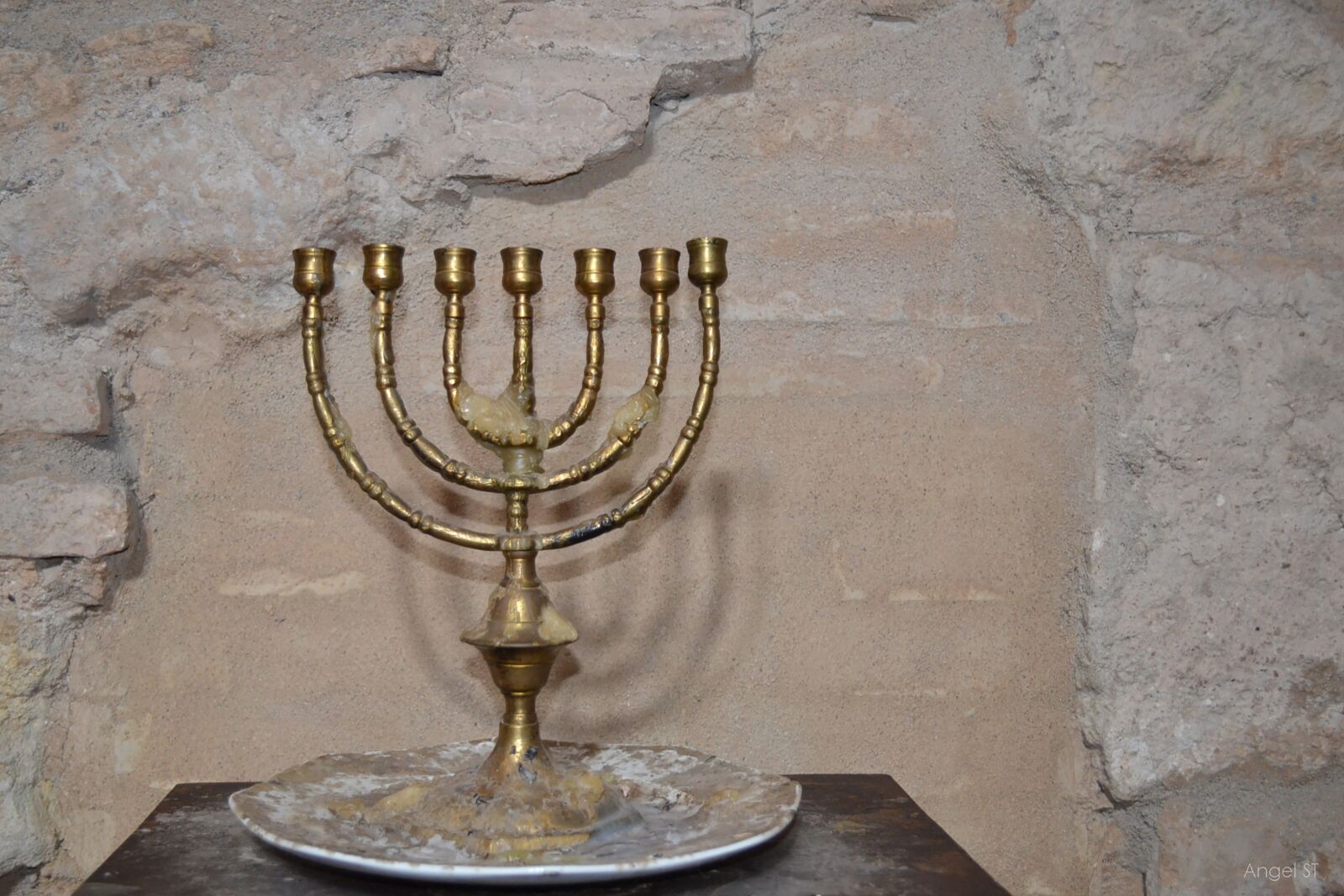 Nikon D3100 sample photo. Synagogue, candlestick, cordoba photography