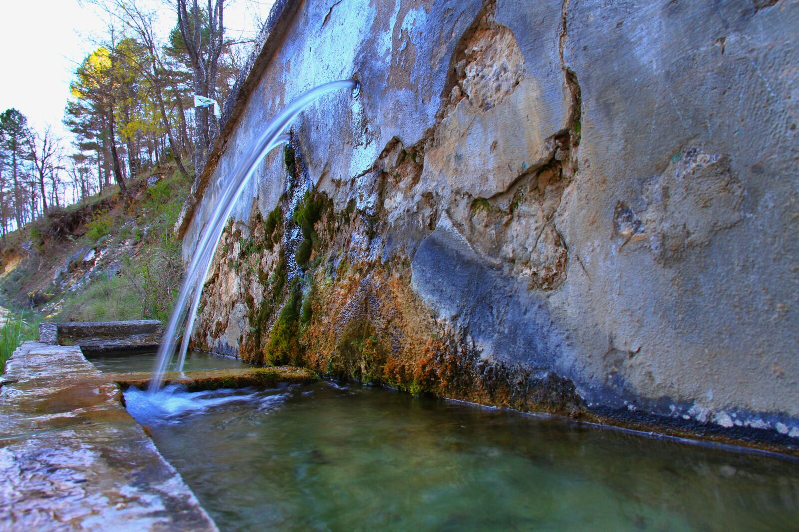 Canon EOS 7D sample photo. Source, water, pond photography