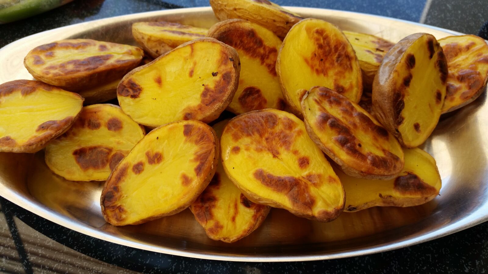 Samsung Galaxy S5 sample photo. Fried potatoes, food photography
