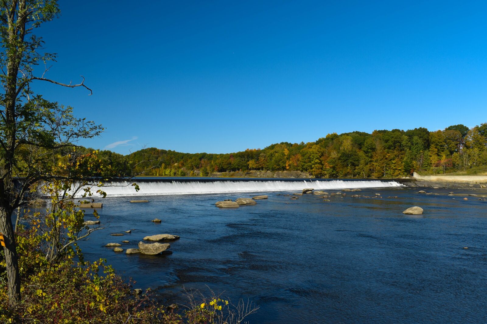 Nikon D5600 sample photo. Landscape, waterfall, hudson river photography