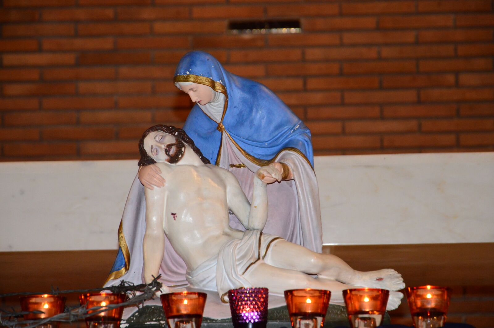 Nikon D3200 sample photo. Pieta, good friday, catholic photography