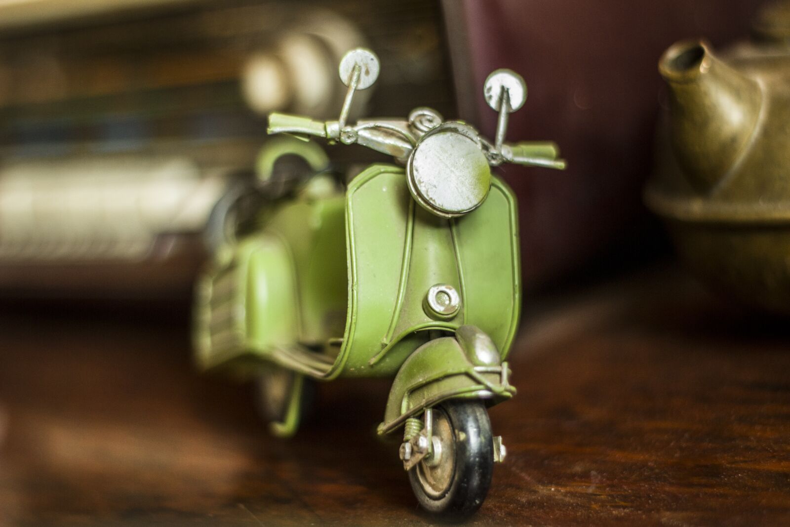 Canon EOS 550D (EOS Rebel T2i / EOS Kiss X4) sample photo. Decoration, retro, classic photography
