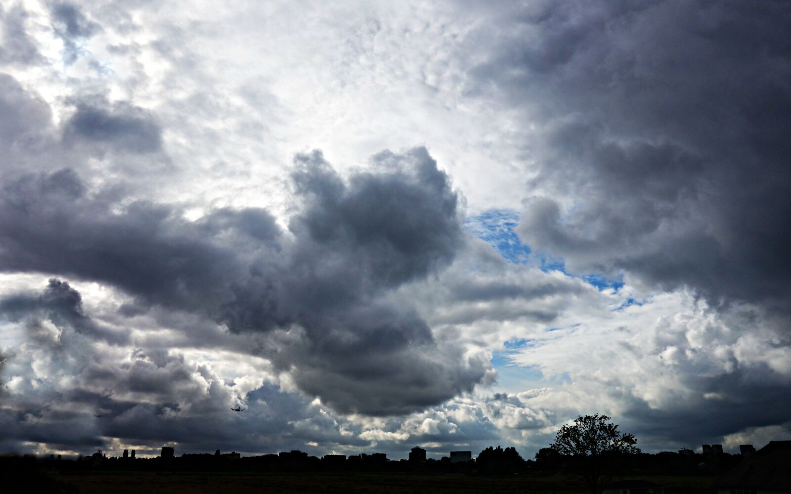 Sony Cyber-shot DSC-RX100 sample photo. Clouds, sky, cumulus photography