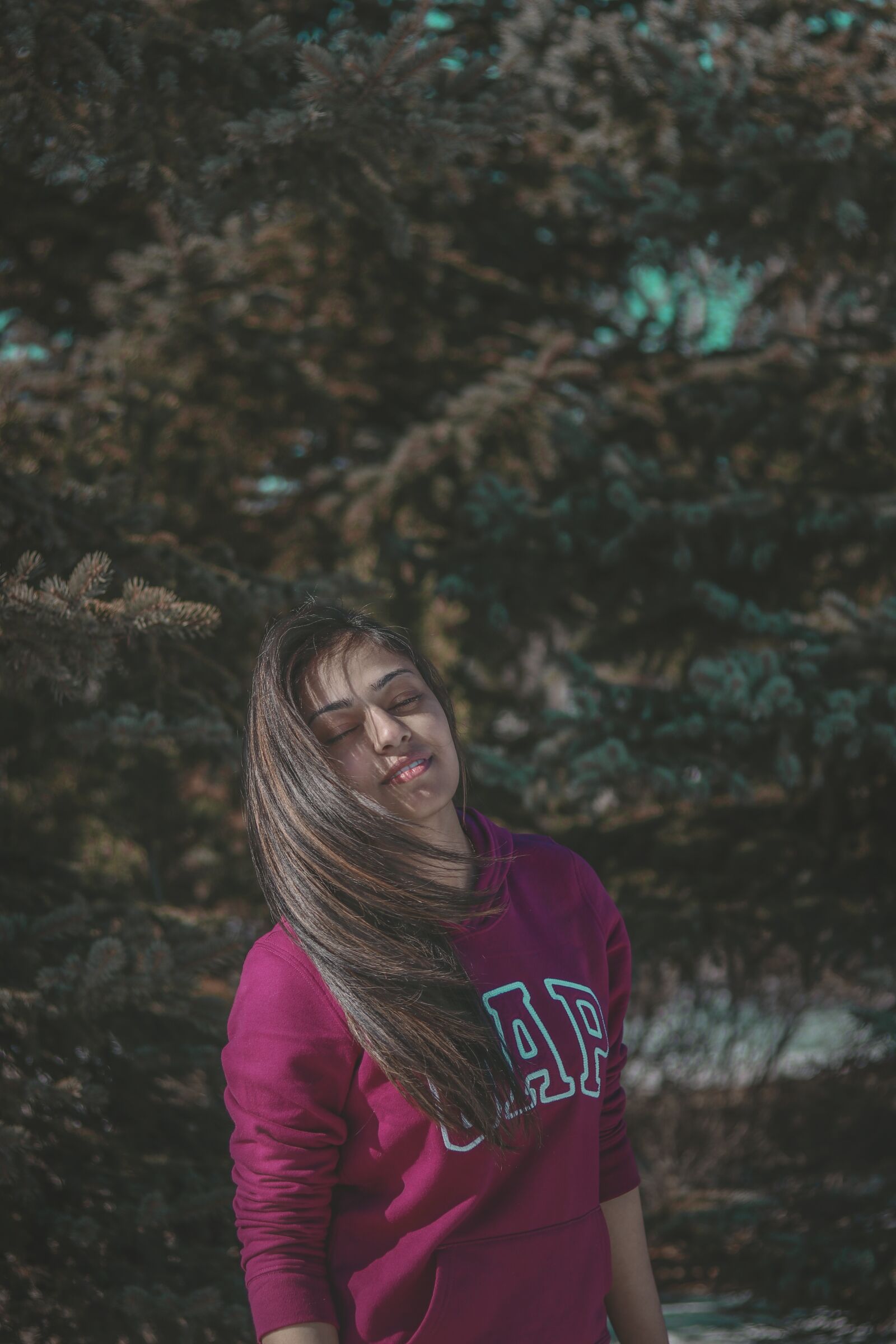 Canon EOS 80D + Canon EF 50mm F1.8 STM sample photo. Girl, portrait, hair photography