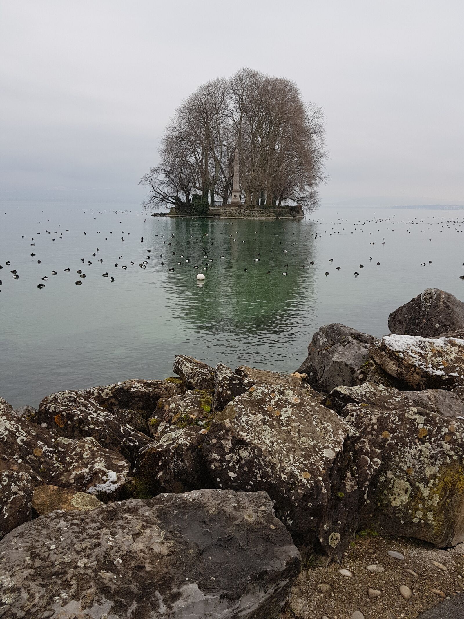 Samsung Galaxy S8+ sample photo. Body of water, coast photography