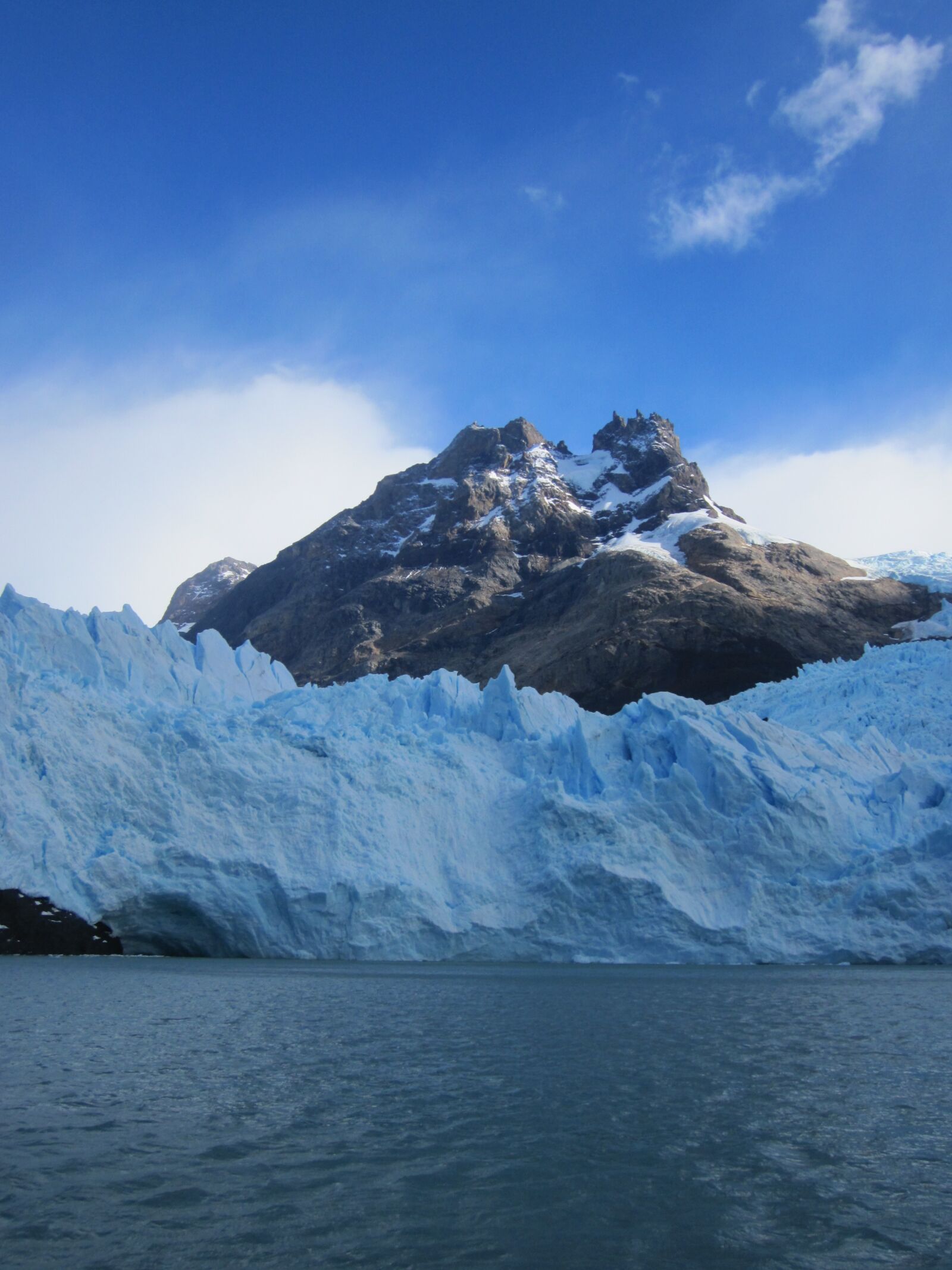 Canon PowerShot SD940 IS (Digital IXUS 120 IS / IXY Digital 220 IS) sample photo. Glacial, iceberg, ice photography