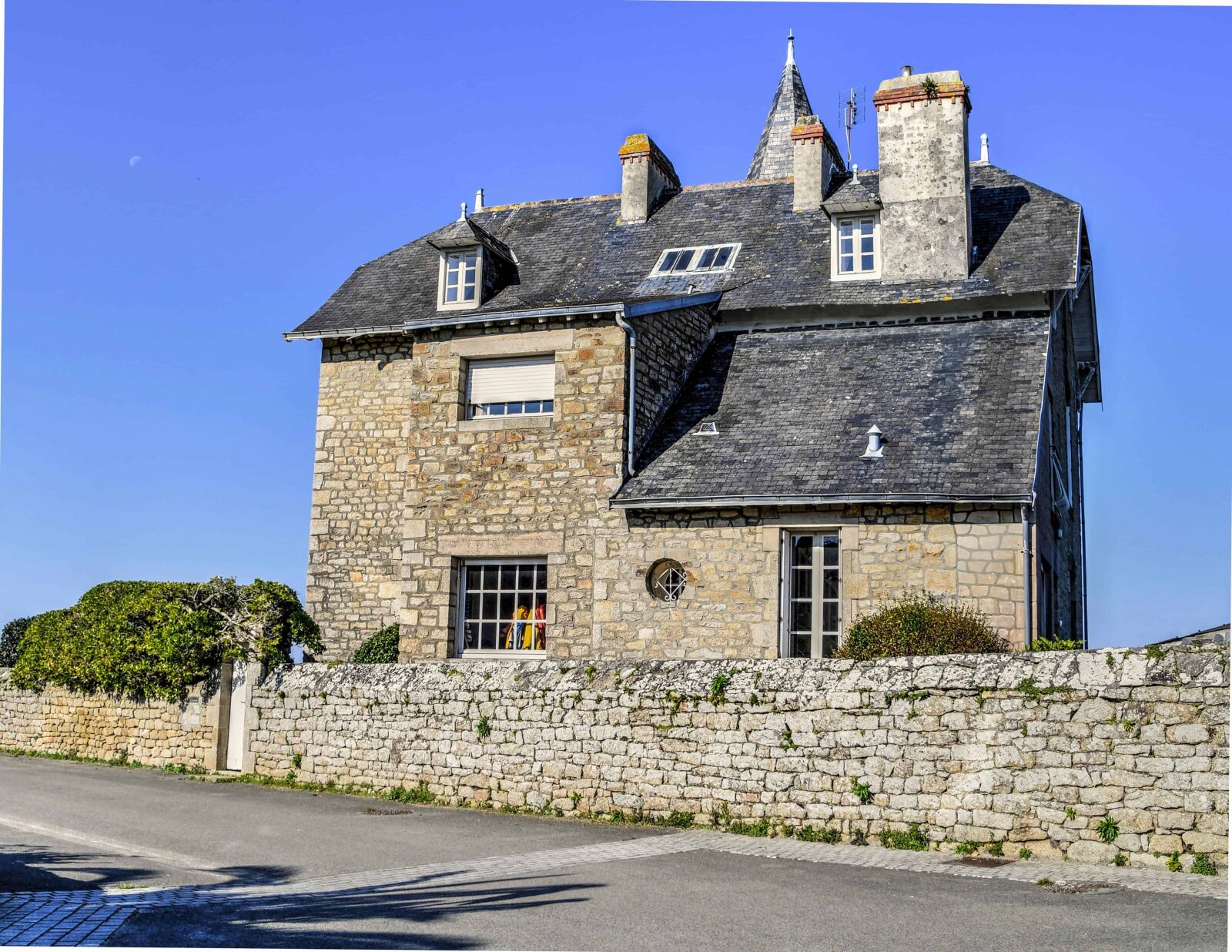 Nikon D500 sample photo. House, old, architecture, home photography