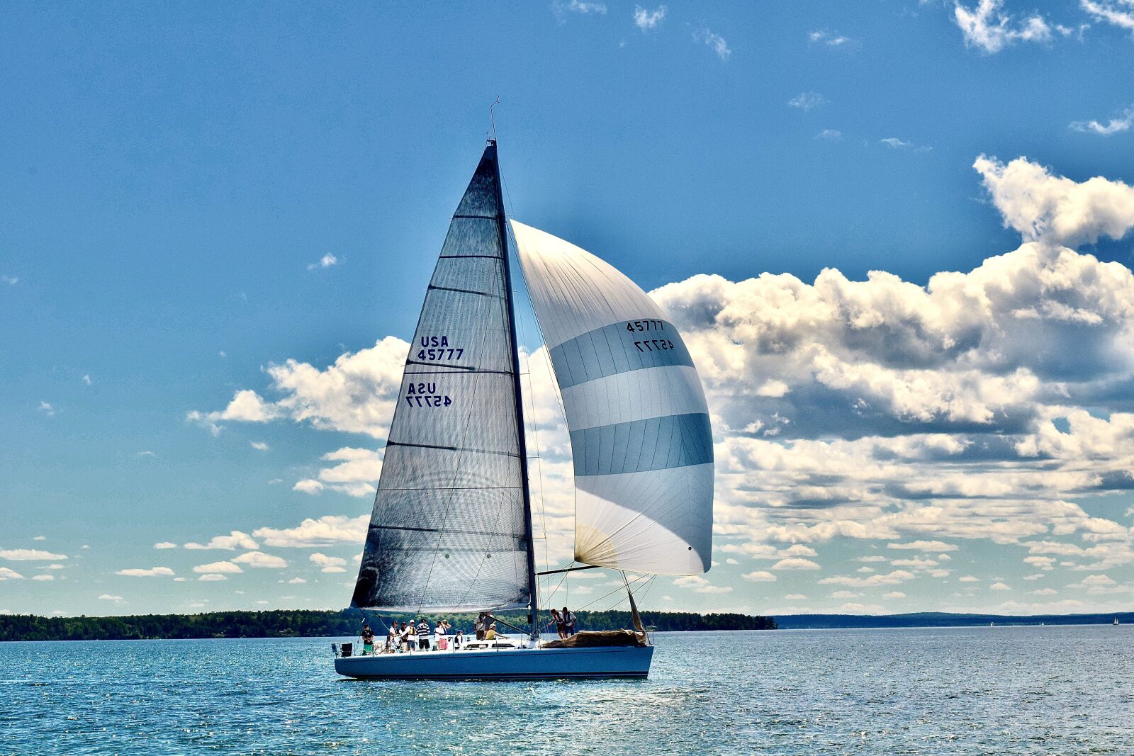 Nikon D5300 sample photo. Sailboat, lake, superior photography