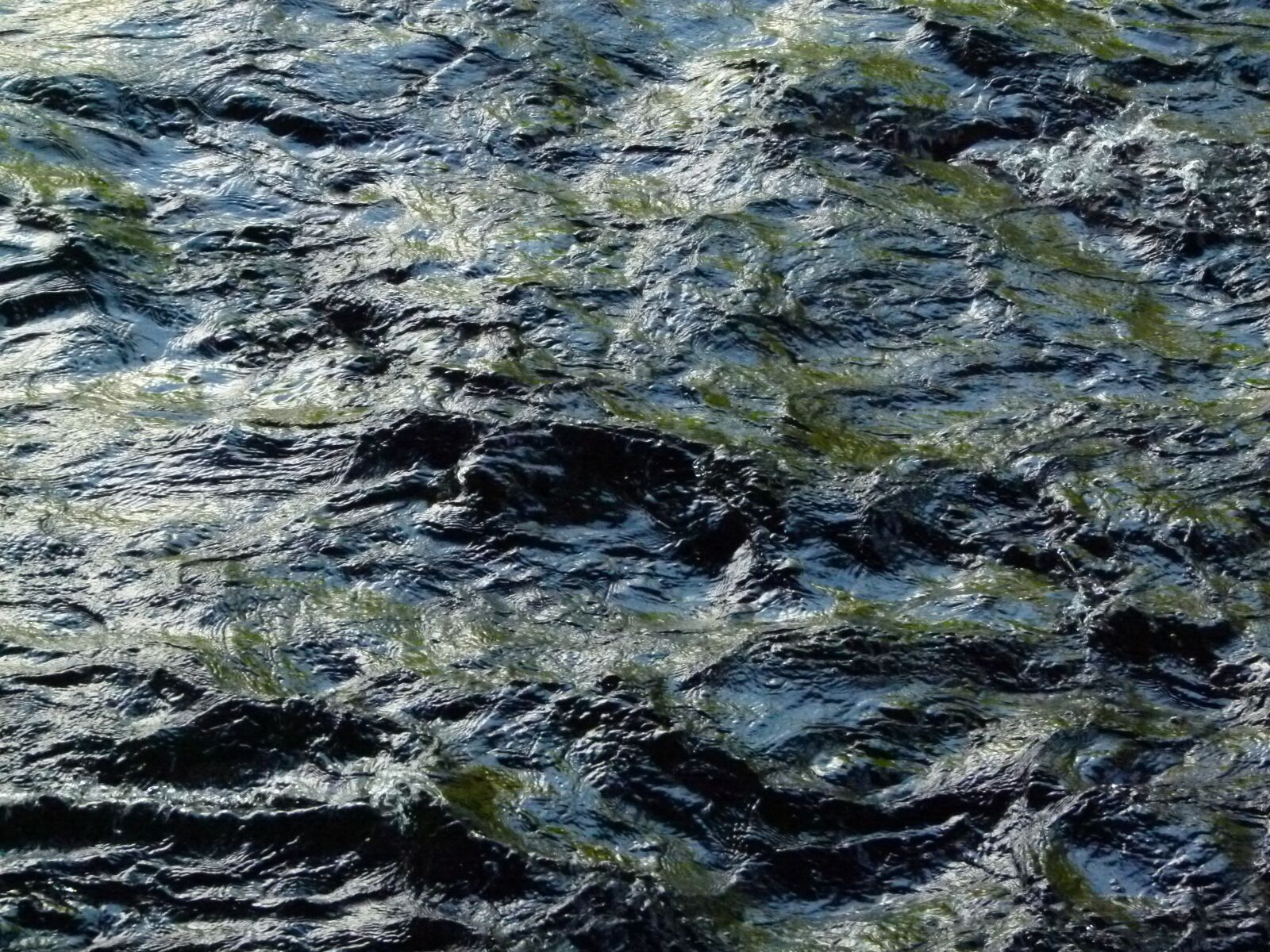Panasonic Lumix DMC-FZ100 sample photo. Water, stream, motion photography