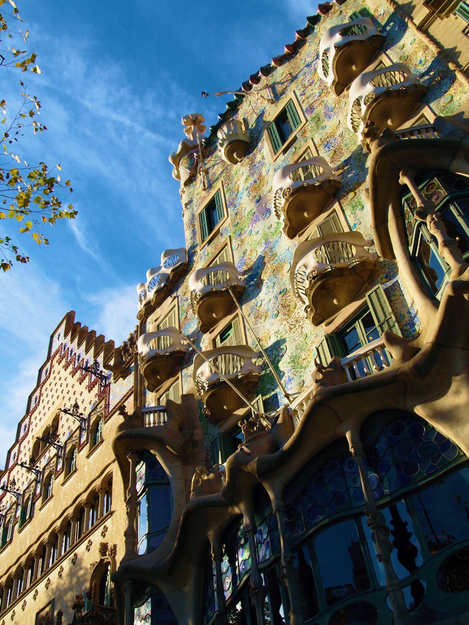 Olympus E-330 (EVOLT E-330) sample photo. Barcelona, gaudi, spain photography