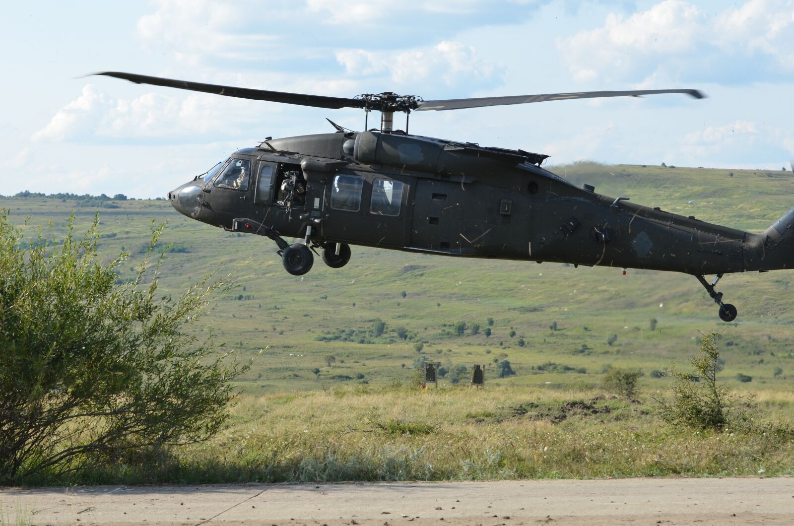 Nikon D7000 sample photo. Uh-60 black hawk, helicopter photography
