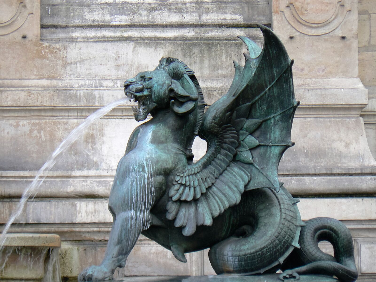 Panasonic DMC-FZ7 sample photo. Fountain, place saint michel photography