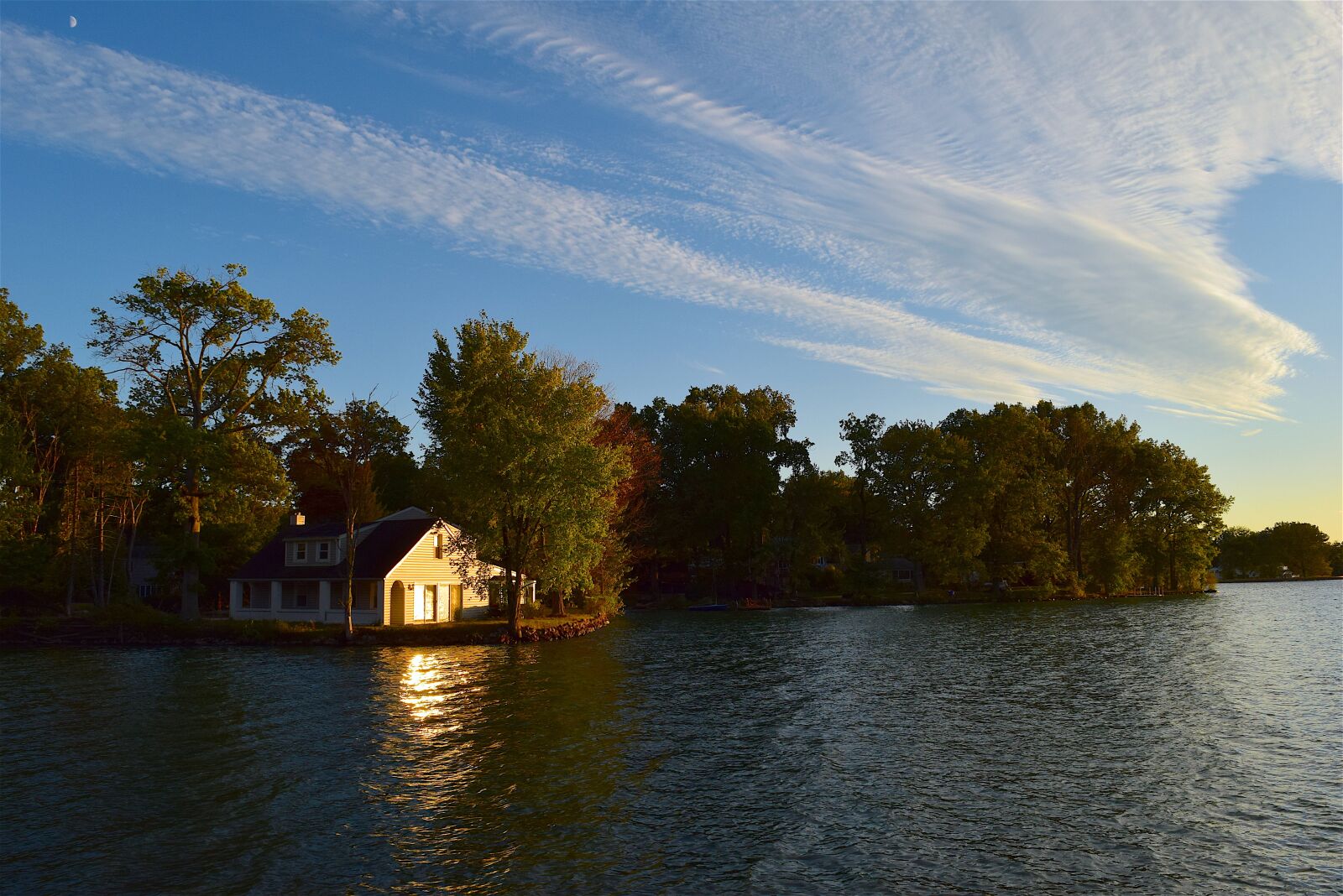 Nikon D3300 sample photo. House, lake, shore photography