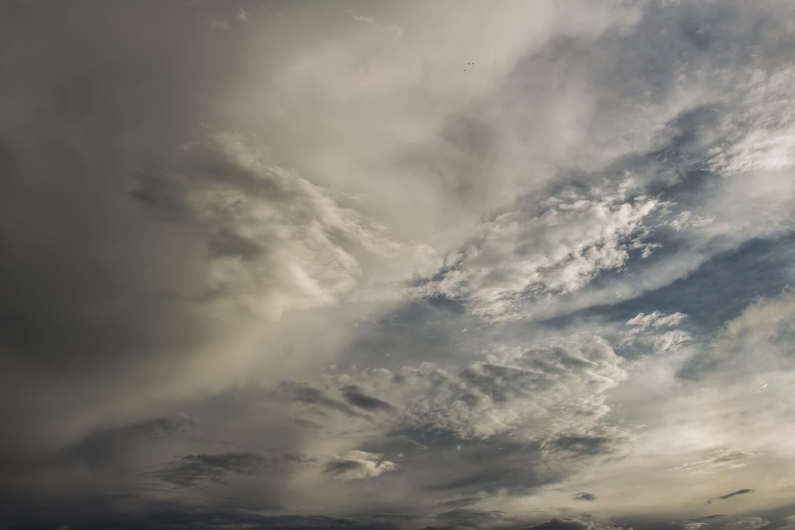 Canon EOS 700D (EOS Rebel T5i / EOS Kiss X7i) sample photo. Sky, nature, blue sky photography