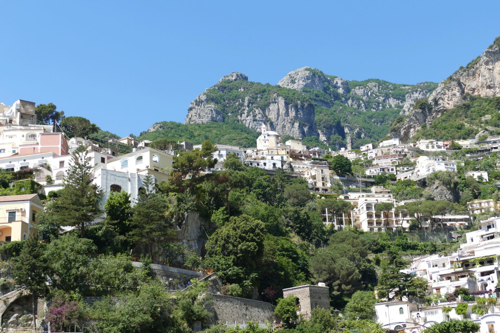 Panasonic Lumix DMC-FZ1000 sample photo. Amalfi, positano, italy photography