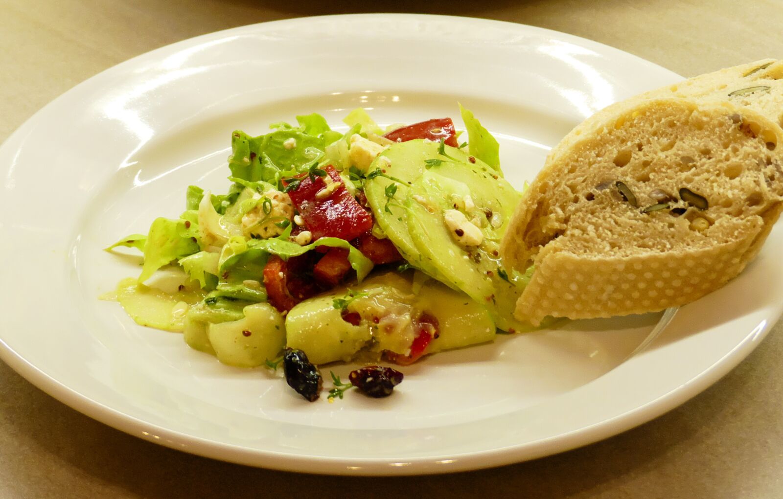 Panasonic Lumix DMC-FZ300 sample photo. Food, plate, meal photography