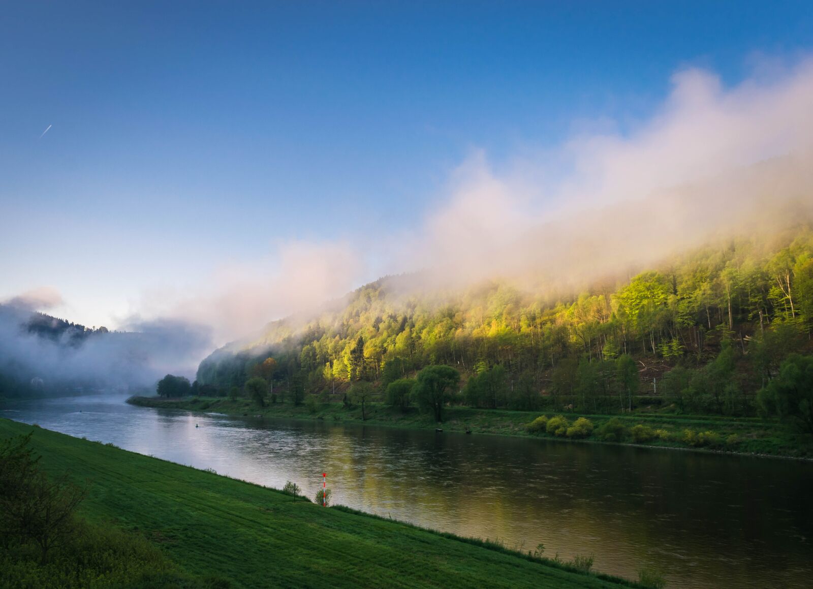 Nikon D3300 sample photo. Fog, river, elbe photography