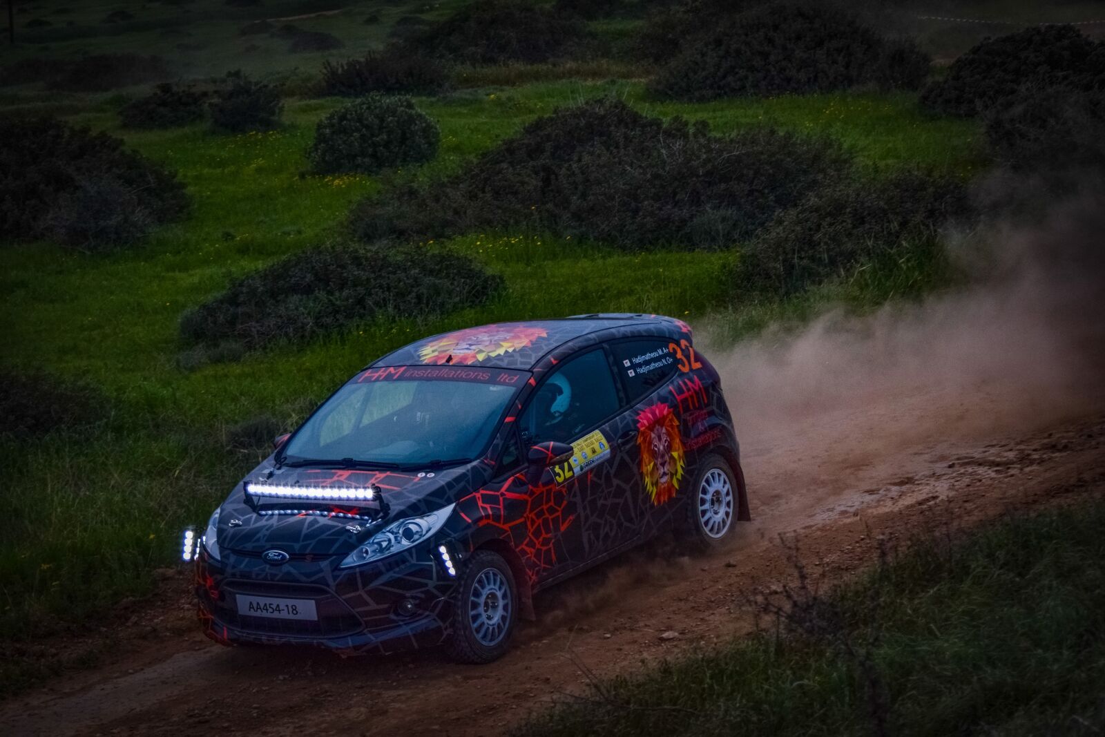 Nikon D3300 sample photo. Hurry, car, action photography