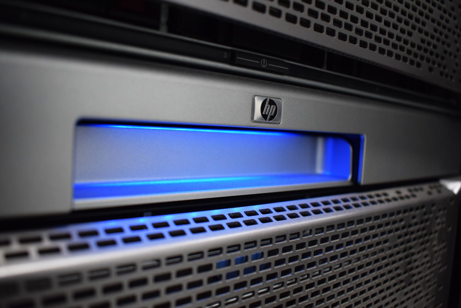 Nikon D5300 sample photo. Datacenter, computer, data photography