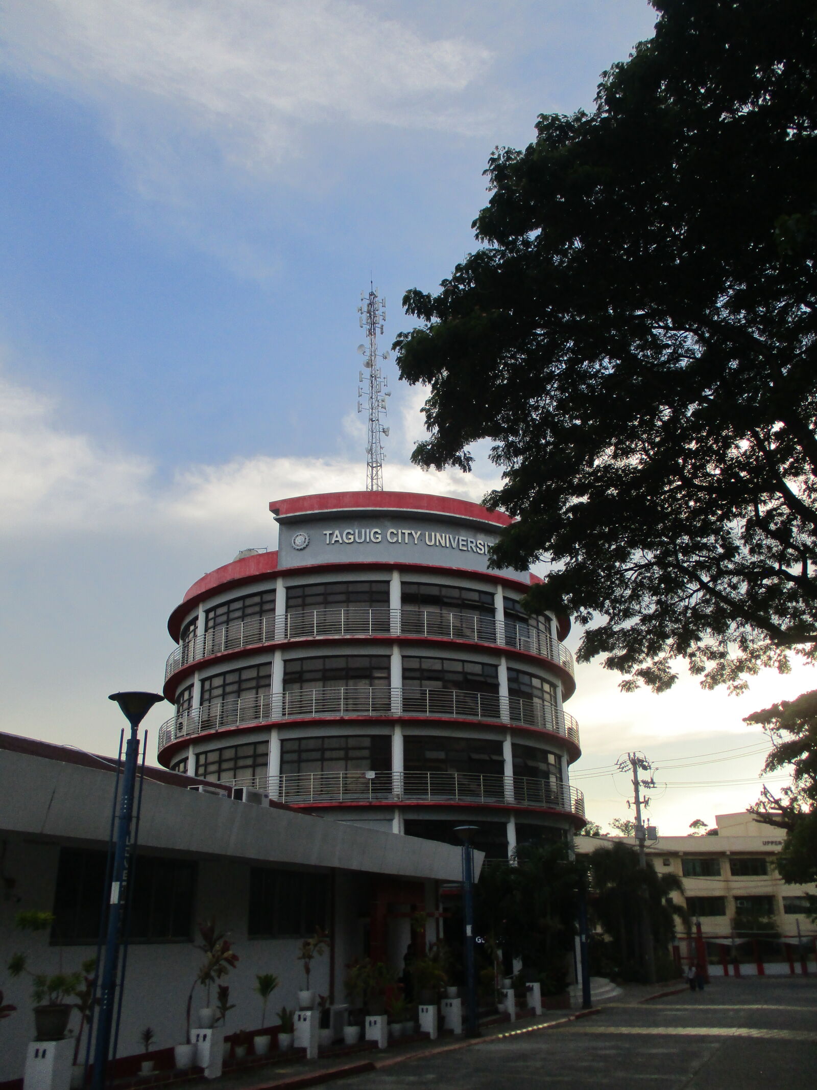 Canon PowerShot ELPH 160 (IXUS 160 / IXY 150) sample photo