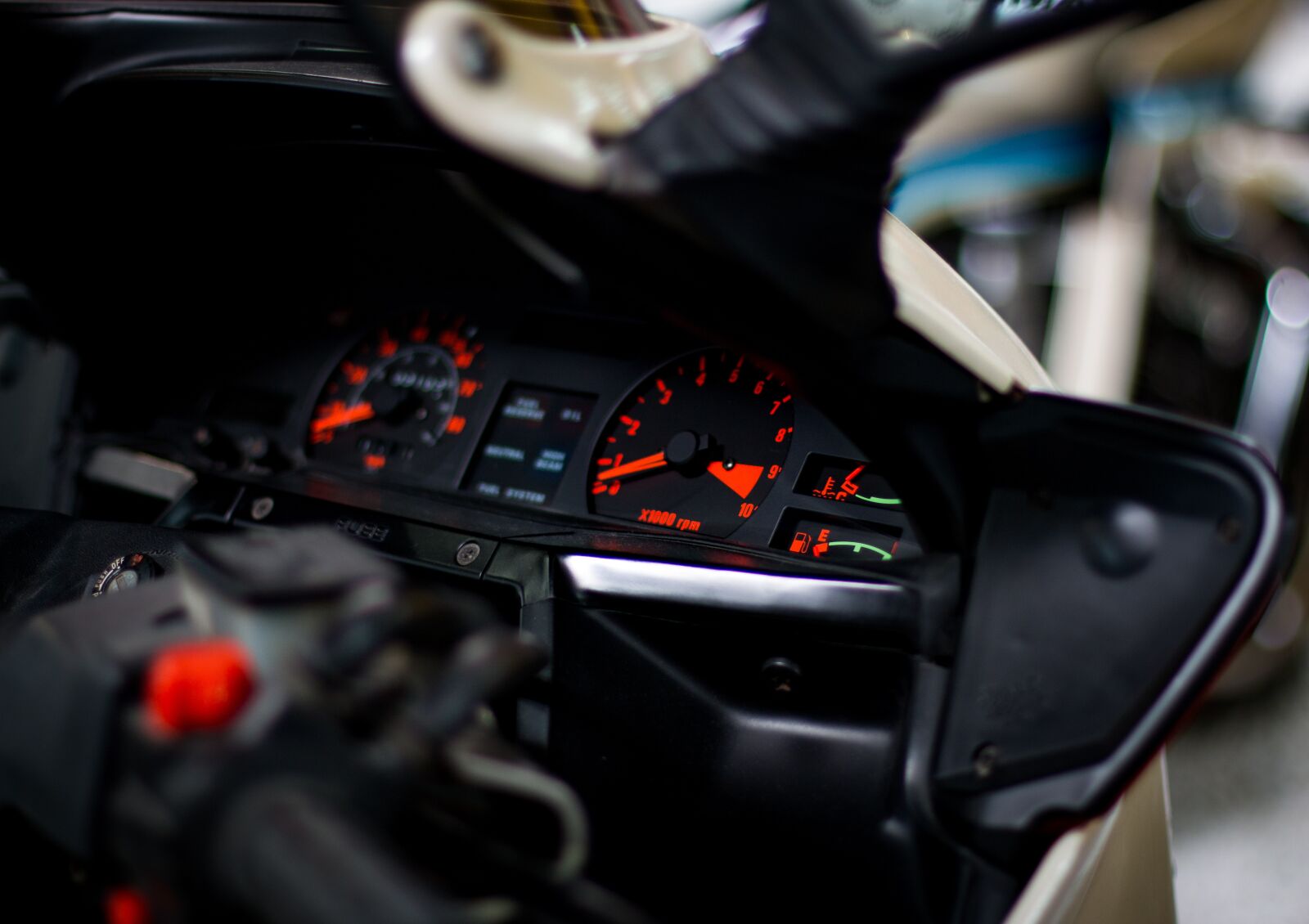 Canon EOS 70D + Canon EF 50mm F1.4 USM sample photo. Motorbike, travel, motor photography