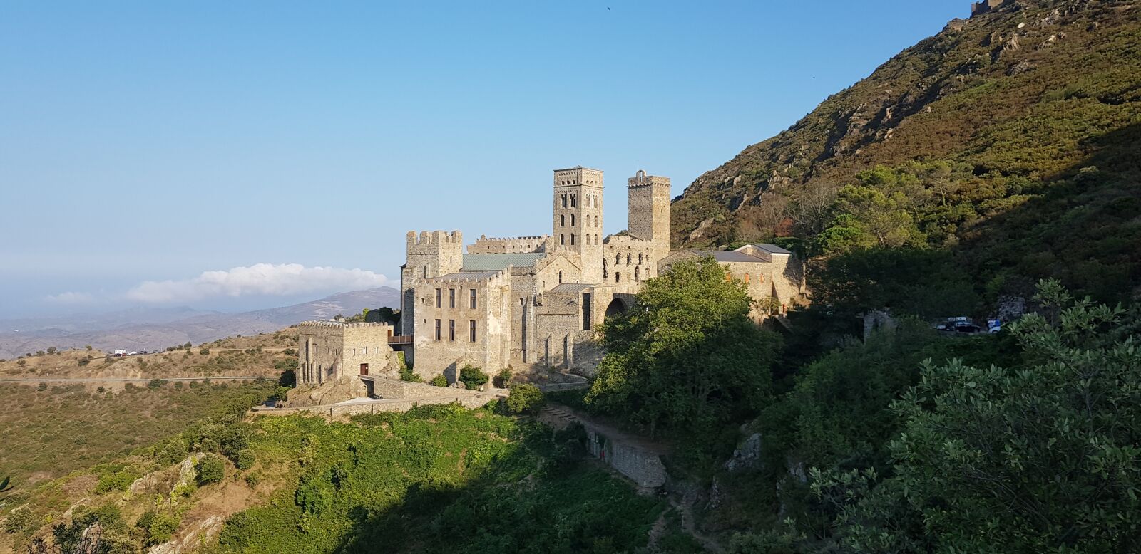 Samsung Galaxy S8+ sample photo. Monastero, sant pere de photography