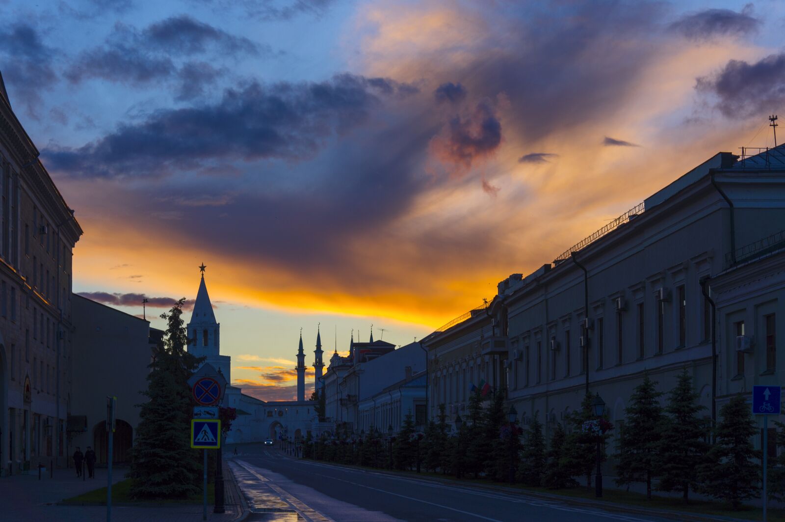 Sony Alpha NEX-5N sample photo. Kazan, travel, sky photography